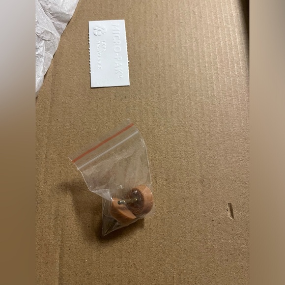 Betsey Johnson Carlos Rosette Dress Sandals - Fuchsia Size 6 New in Box - Picture 9 of 9